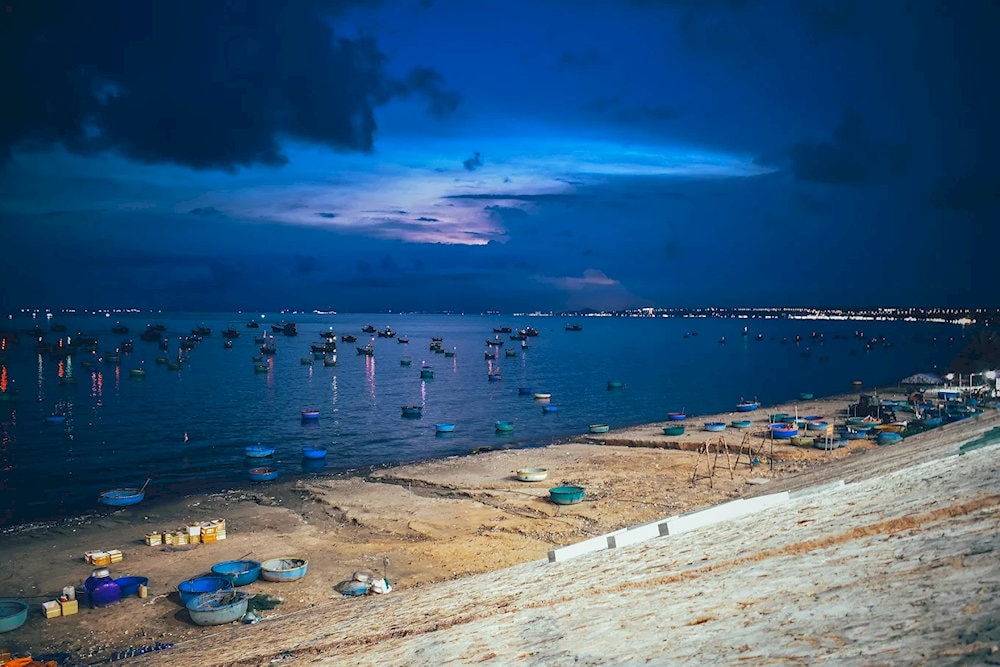 Bãi biển Làng Chài